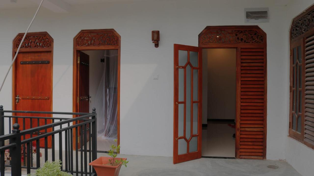 Masith Guest House 乌纳瓦图纳 外观 照片